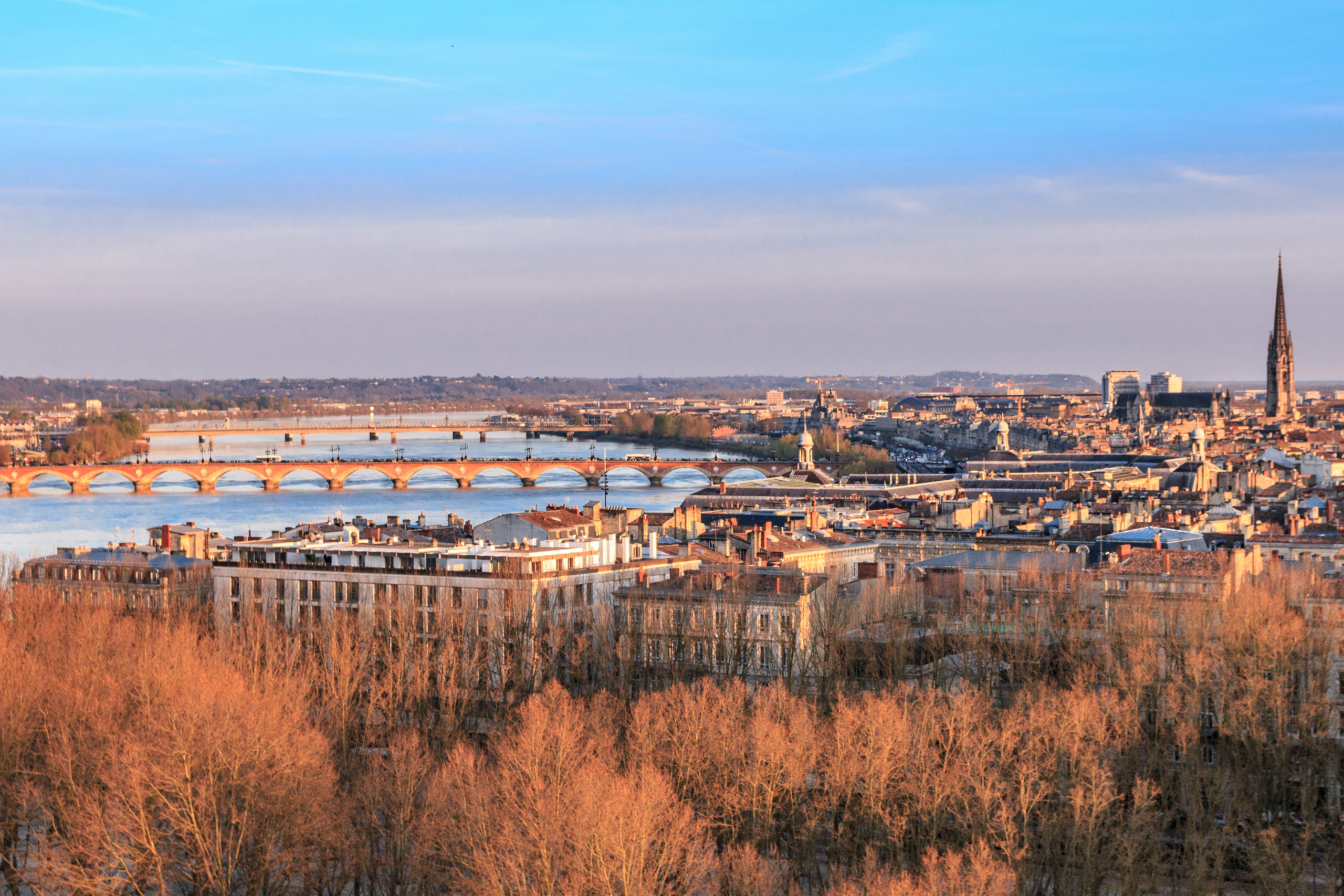 https://www.untoitetvous-bordeaux.fr/wp-content/uploads/2020/07/Photos-Agence-Un-Toit-et-Vous-14-scaled.jpg