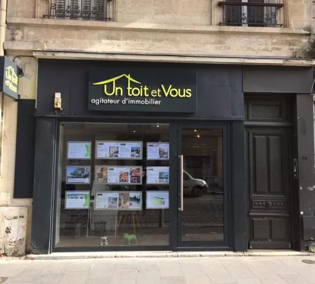 https://www.untoitetvous-bordeaux.fr/wp-content/uploads/2023/10/phot-oagence-1-toit-et-vous--640x576.webp